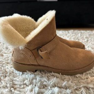 Ugg Boots Romely Short Buckle Womens Size 7